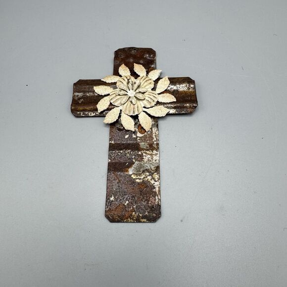 Distressed Rustic Faith Wall Cross Flower Farmcore Cottagecore Shabby Chic 6" L - Picture 2 of 5